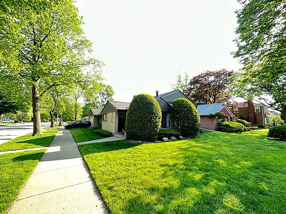 4th image of 5101 Birchwood Ave