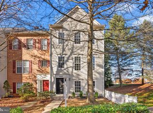 12019 Amber Ridge Cir, Germantown, MD 20876