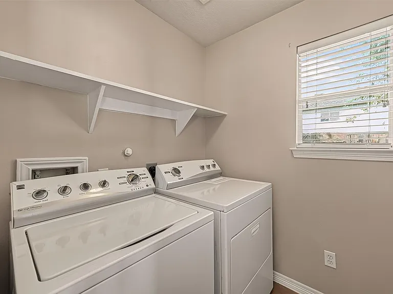25202 Clover Ranch Dr — Photo 27