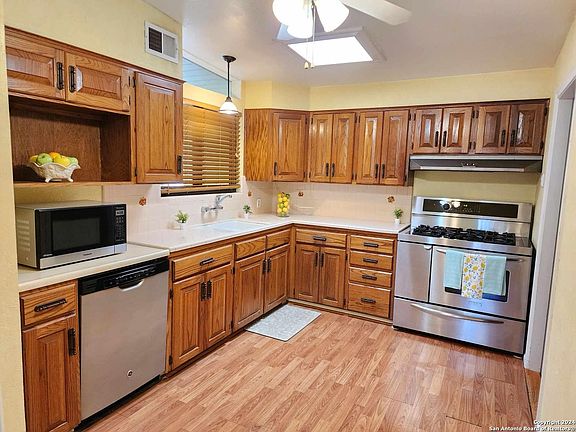 2nd image of 327 CICERO DR