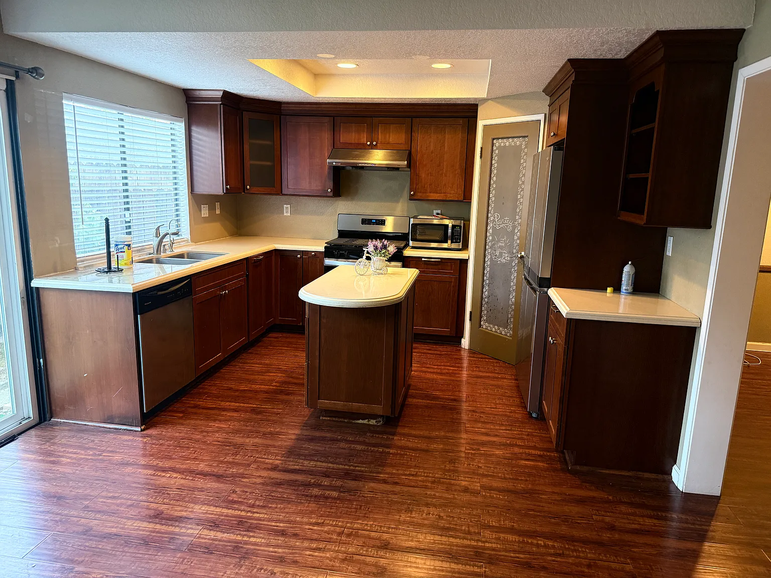 2620 Huntington Dr — Photo 4