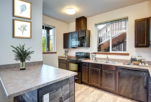 Parkview Apartments Photo 1