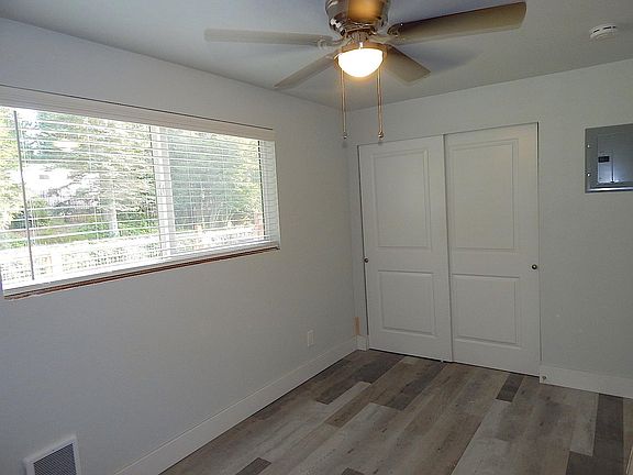 4th image of 1118 142nd St S #2