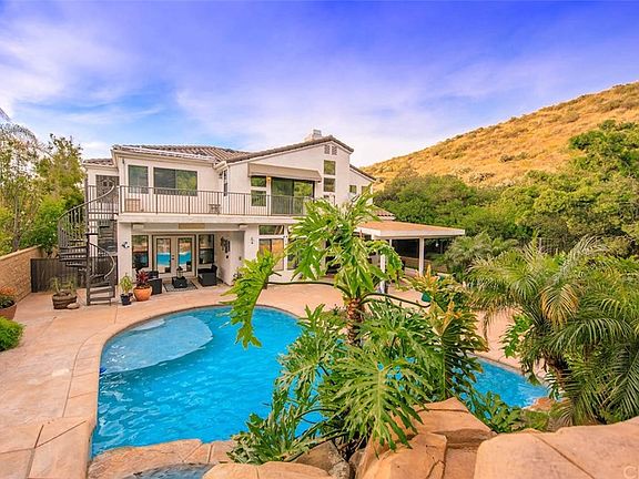 4th image of 3200 Star Canyon Cir