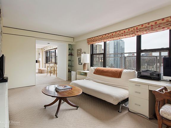 5th image of 201 E 77th St APT 18E