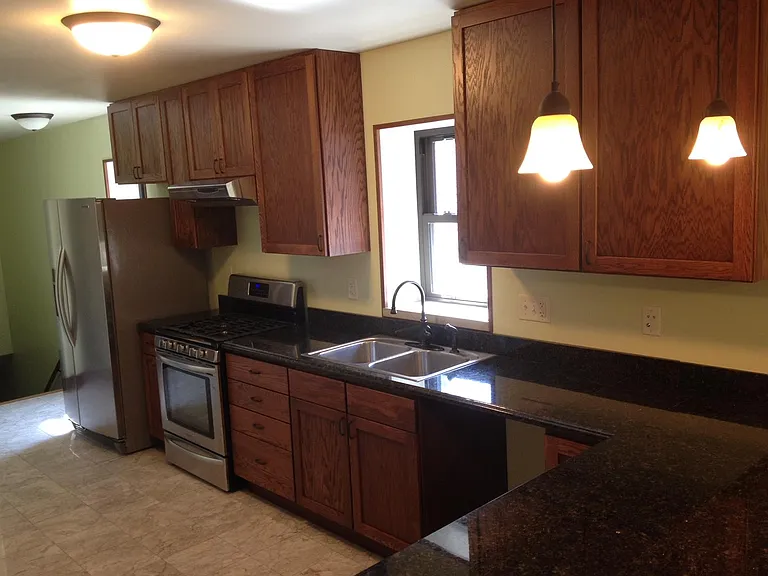 14 S Franklin St #1 — Photo 9