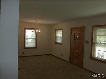 4th image of 10400 Saint Katherine Ln