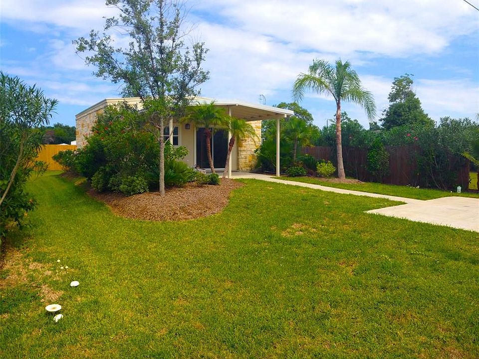 1st image of 3811 Putnam Dr