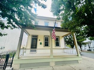 731 Cedar St, Bristol, PA 19007