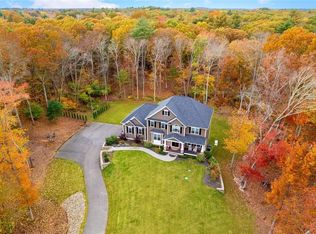 220 Tremont St, Rehoboth, MA 02769