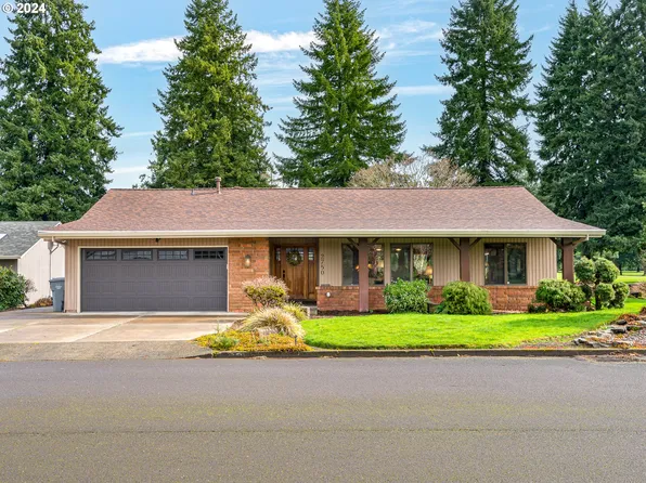 2750 N Maple Ct, Canby, OR 97013