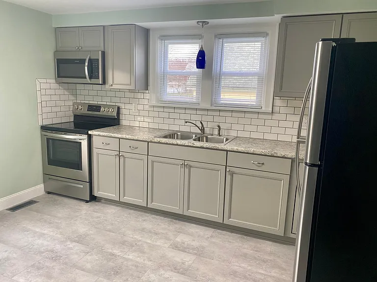2018 Glynn Ave #2018 — Photo 8