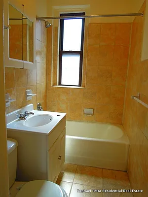 Rented by Bohemia Realty Group | media 52