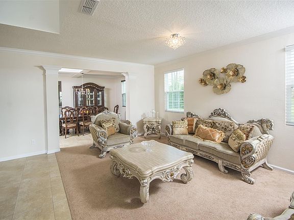 5th image of 134 Scarlet Rose Ln