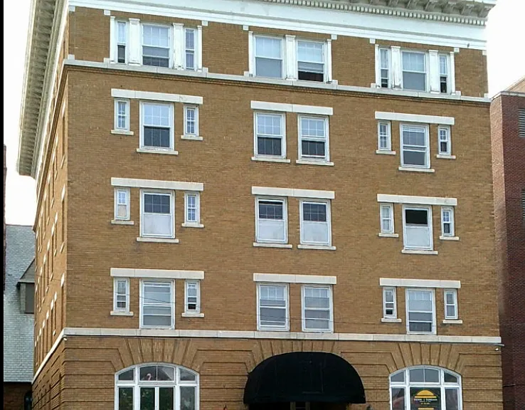 17 Wendell Avenue Ext #4C — Photo 3