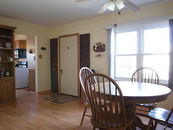 2nd image of 421 Kenwood Dr