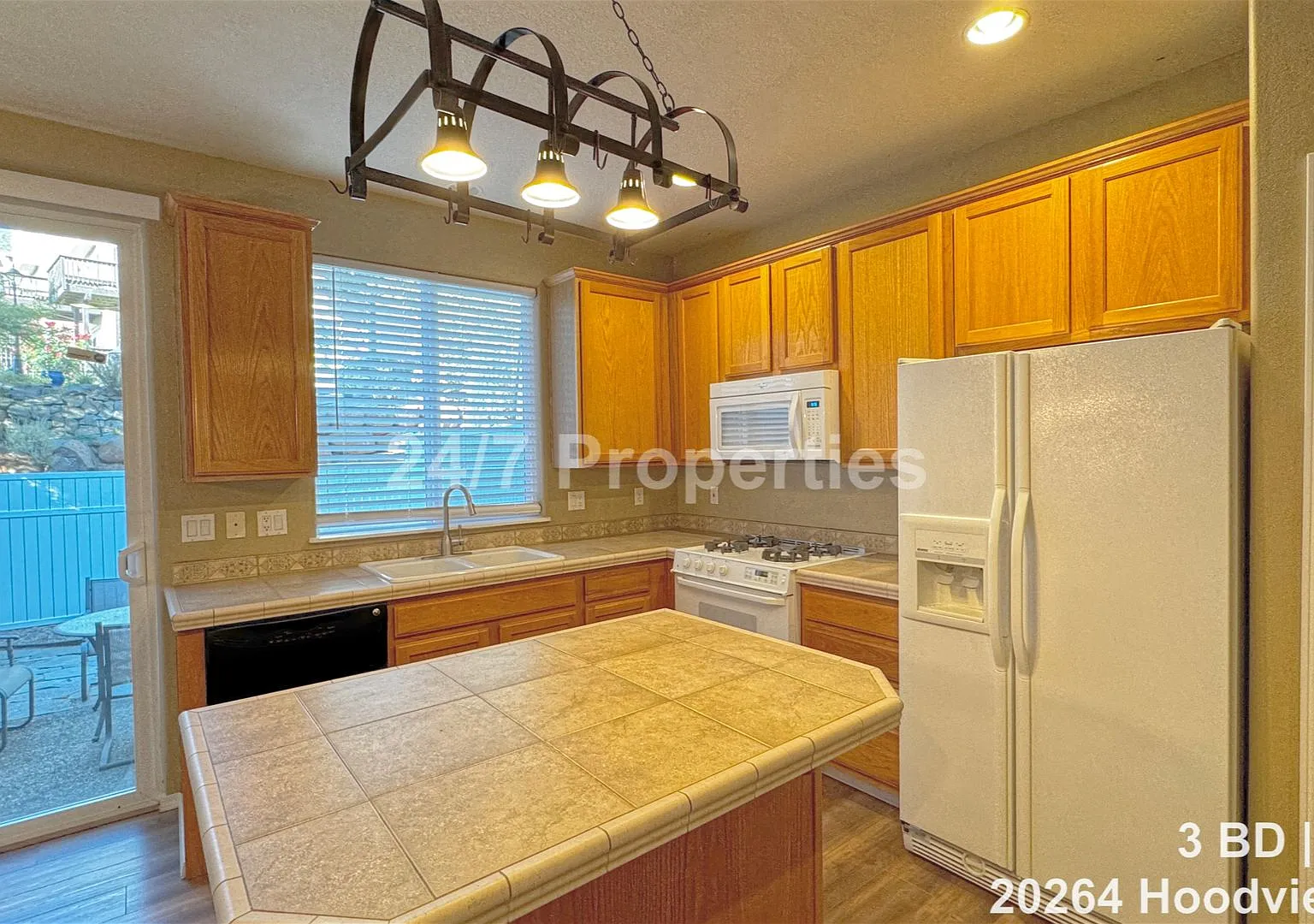Comfortable 3 BD | 2.5 BA Townhome - West Linn — Photo 4