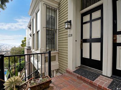 1328 Greenwich St, San Francisco, CA, 94109