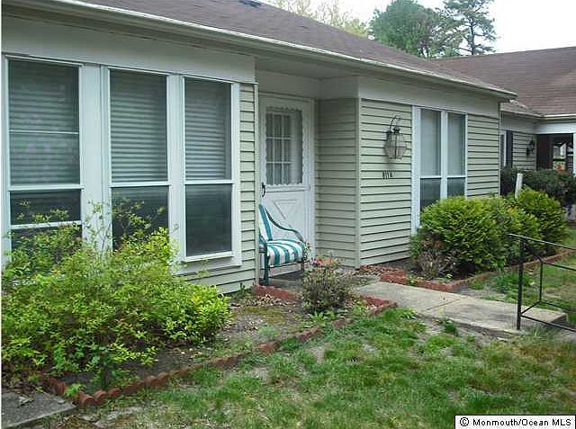 2nd image of 811 Westminster Court #A