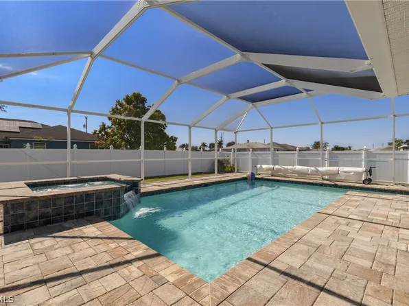 2801 NW 2nd Pl, Cape Coral, FL 33993