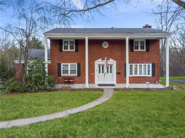 1229 Holy Cross Dr, Monroeville, PA 15146