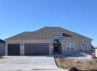4490 145th Ter, Basehor, KS 66007