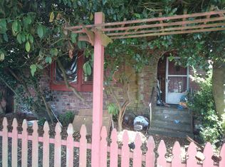 6017 SW Admiral Way, Seattle, WA 98116