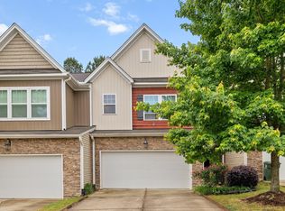 708 Ennis Creek Ln, Cary, NC 27513