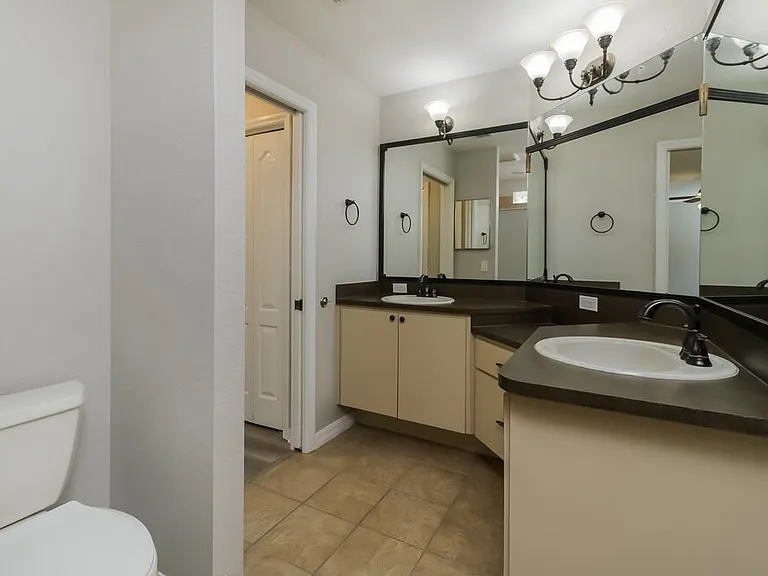 13114 Scottville St — Photo 11