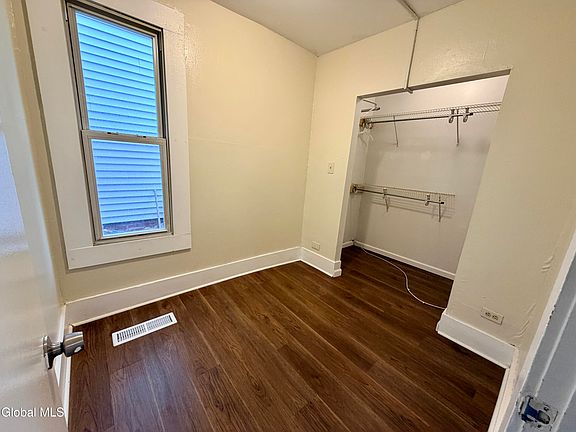 5th image of 167 Paine Street