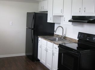 840 Little Bay Ave APT 5, Norfolk, VA 23503