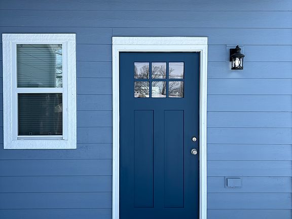 2nd image of 628 Church St #628