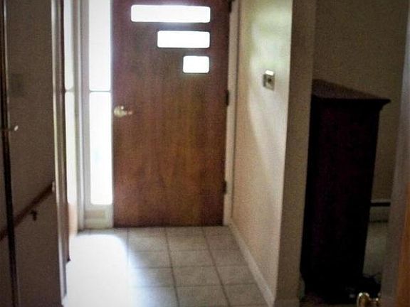3rd image of 738 Carolina Ave
