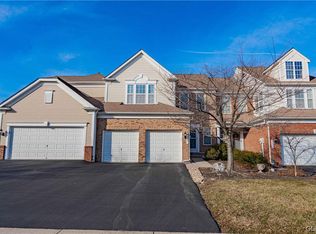 5261 Blue Sky Dr, Orefield, PA 18069