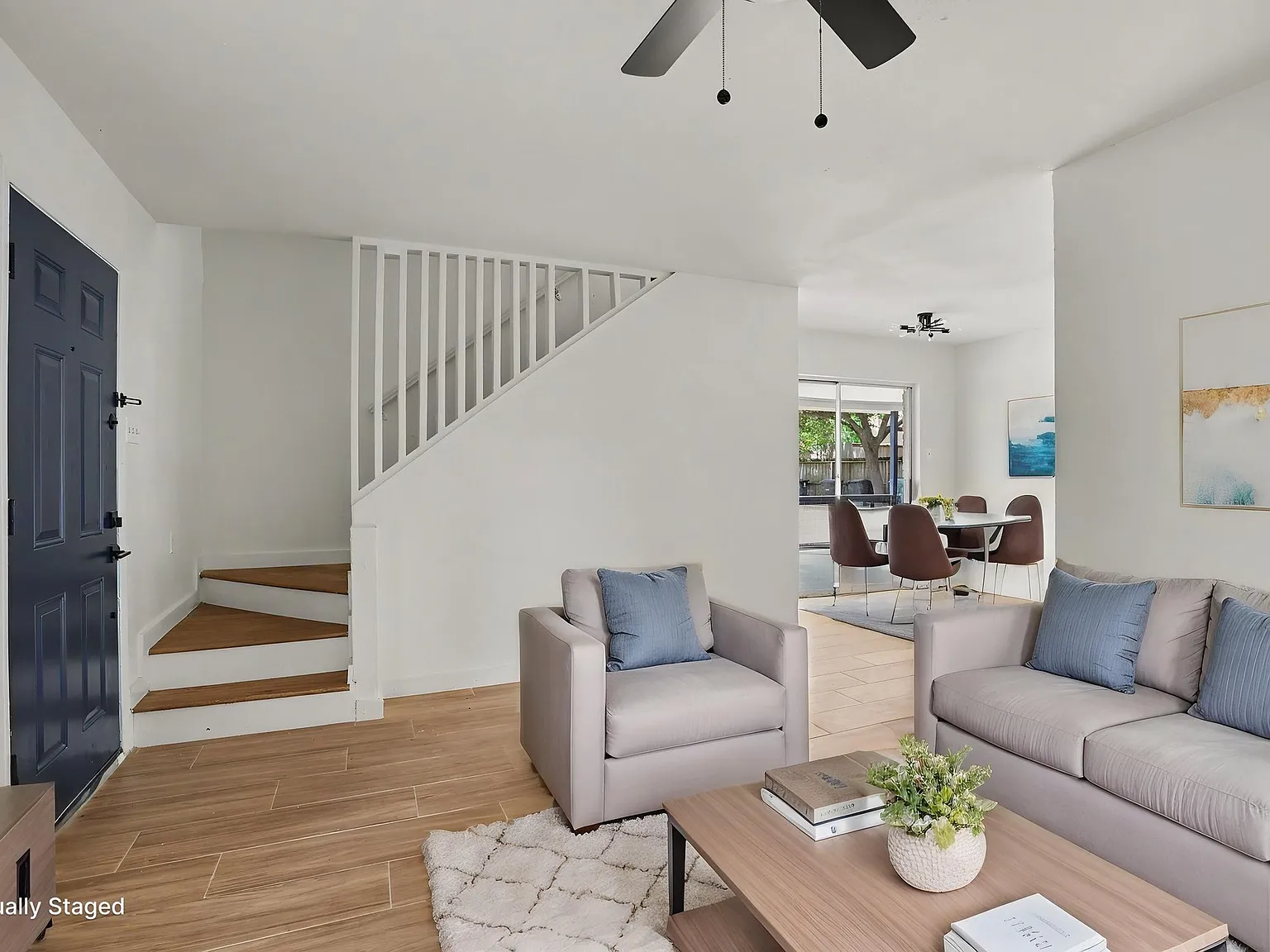 3 bed, 1275 sqft, $1,649 — Photo 3