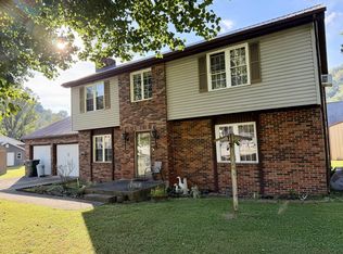 26 Briarwood St, Prestonsburg, KY 41653