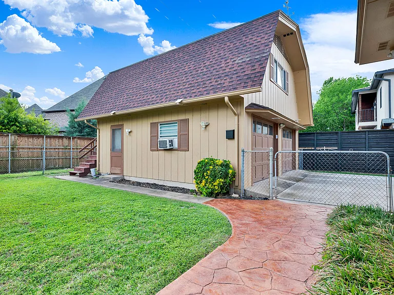 3982 Cortez Dr — Photo 16