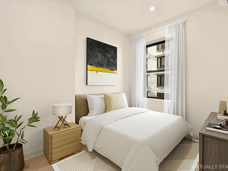 230 W 72nd St #PENTHOUSE — Photo 4