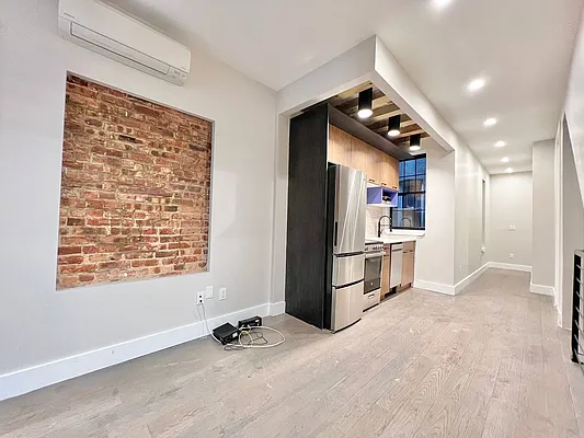 Rented by Doorway NYC, LLC | media 9