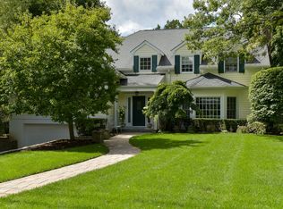 130 Dorchester Rd, Scarsdale, NY 10583