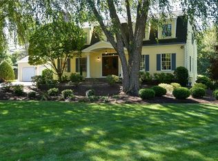 1 Juniper Dr, East Greenwich, RI 02818