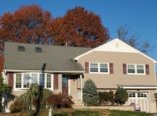 38 Tufts Rd, Clifton, NJ 07013