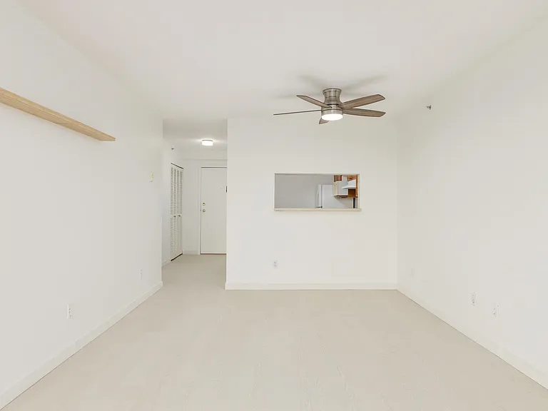 1180 Pinetree Way #305 — Photo 3