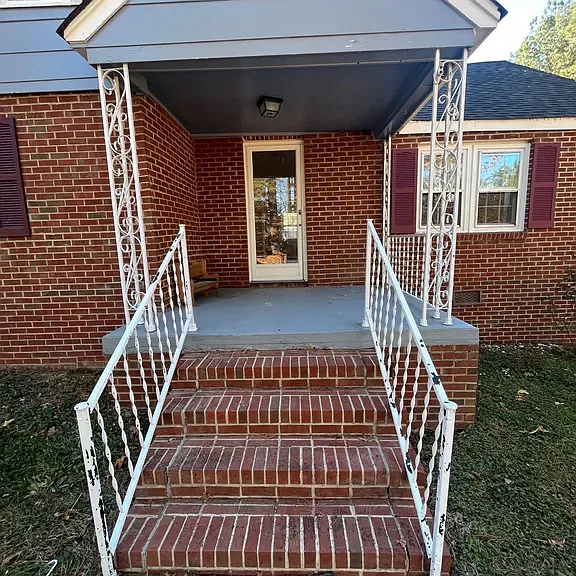 221 Howard Rd — Photo 57