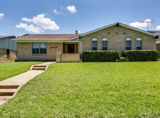 2608 Montclair Ln, Mesquite, TX 75150