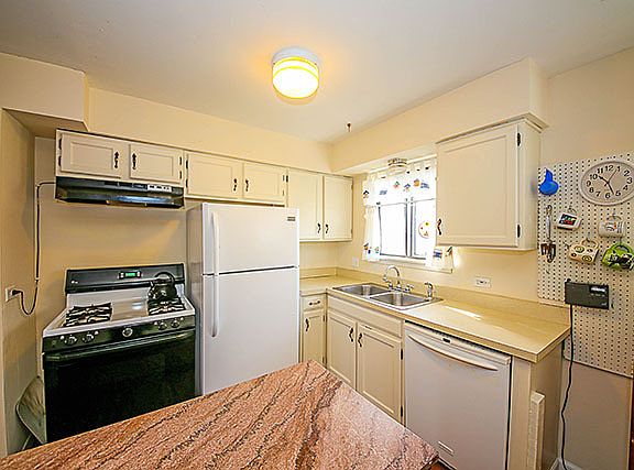 5th image of 1175 Norwood Ln