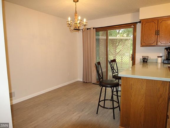 2nd image of 21191 Quay St NW