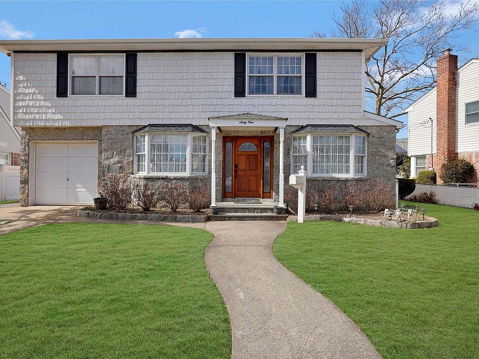 1st image of 61 Devonshire Drive