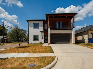2501 Lenway St, Dallas, TX 75215