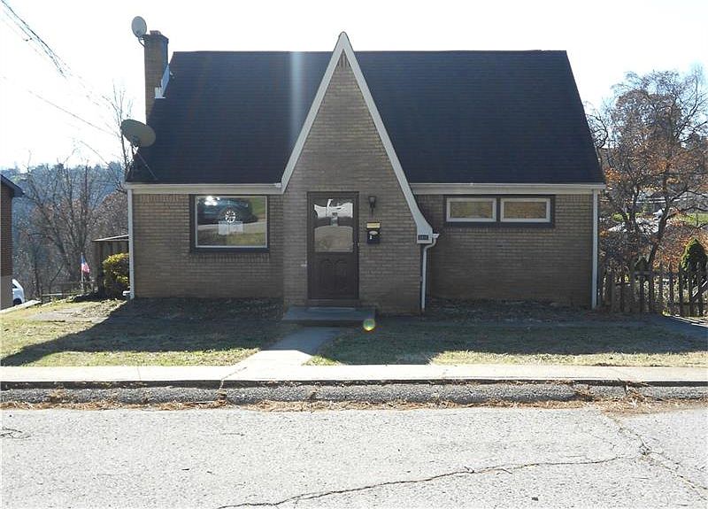 1st image of 3814 Fleetwood Dr
